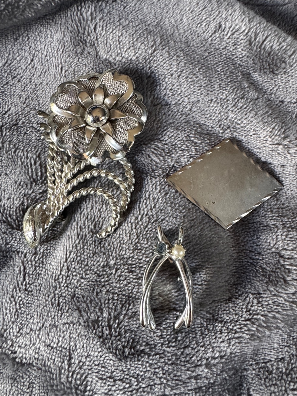 Silver Floral Brooch and Wishbone Set - Silver